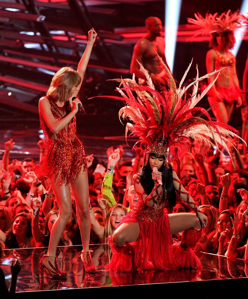 Taylor Swift at 2015 MTV Video Music Awards — photo 269