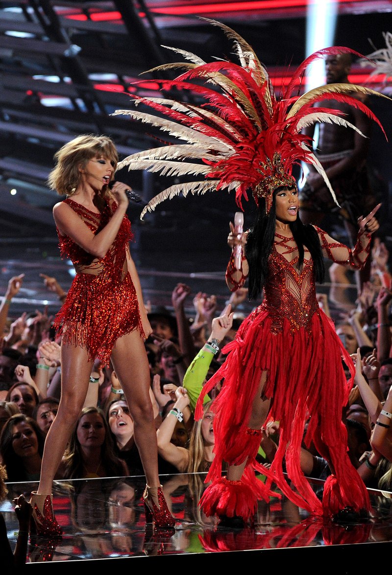 Taylor Swift at 2015 MTV Video Music Awards — photo 278