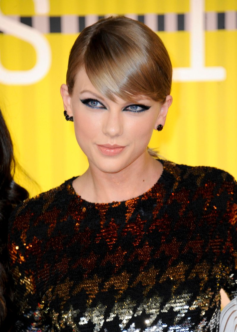 Taylor Swift at 2015 MTV Video Music Awards — photo 291