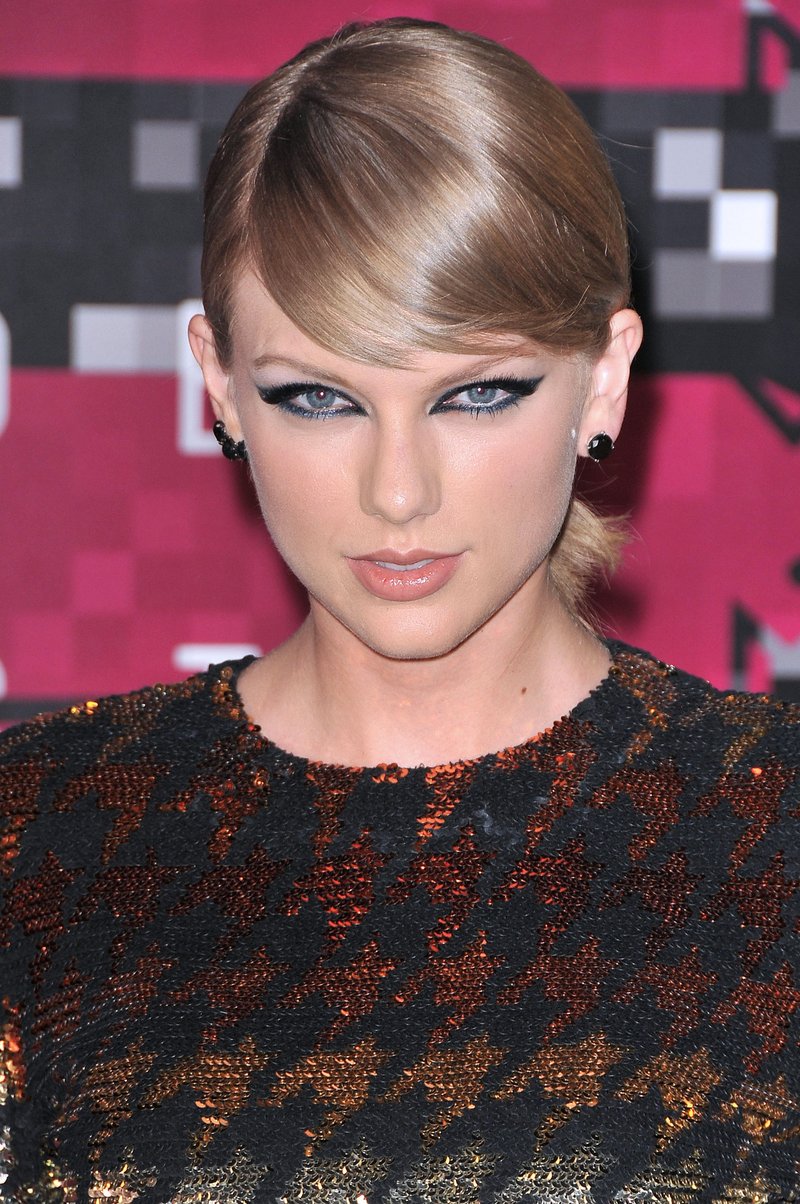 Taylor Swift at 2015 MTV Video Music Awards — photo 336