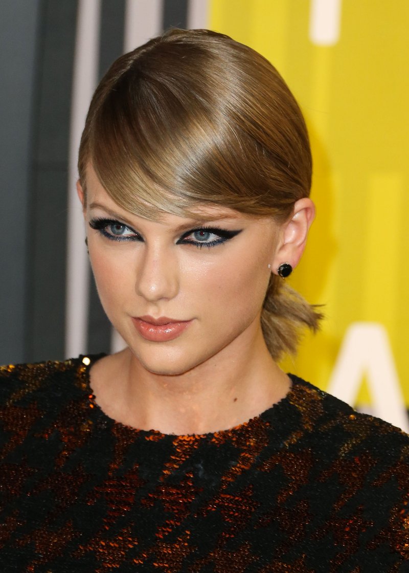 Taylor Swift at 2015 MTV Video Music Awards — photo 383