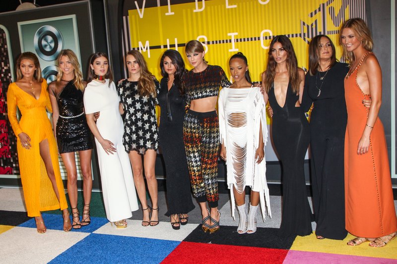 Taylor Swift at 2015 MTV Video Music Awards — photo 416