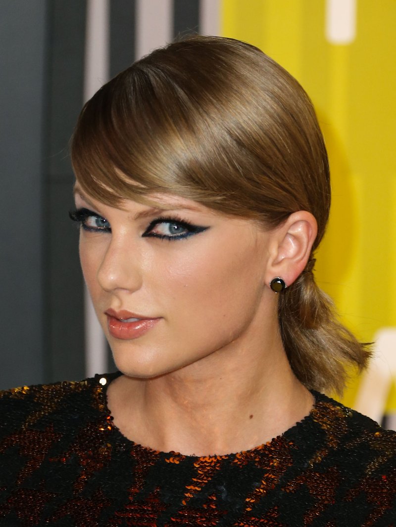 Taylor Swift at 2015 MTV Video Music Awards — photo 445