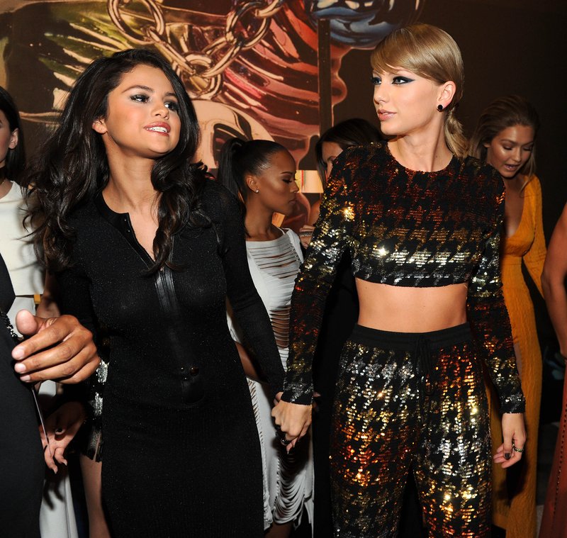 Taylor Swift at 2015 MTV Video Music Awards — photo 458