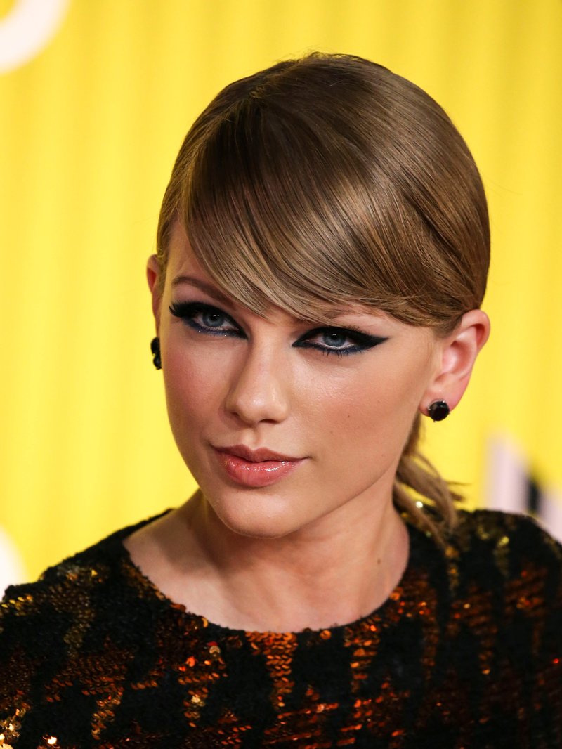 Taylor Swift at 2015 MTV Video Music Awards — photo 473