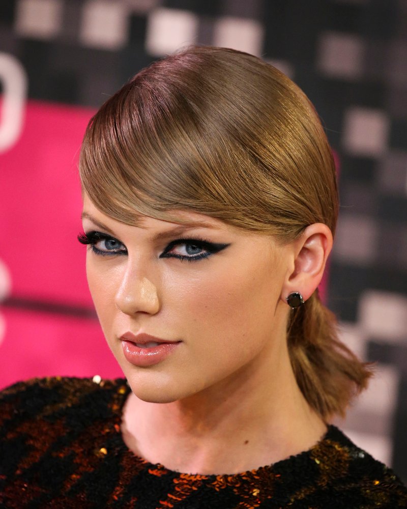 Taylor Swift at 2015 MTV Video Music Awards — photo 476