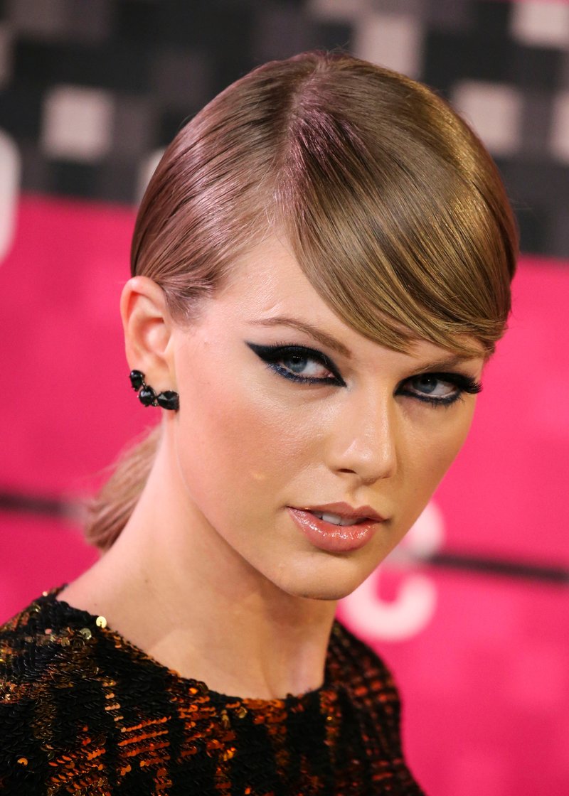 Taylor Swift at 2015 MTV Video Music Awards — photo 477
