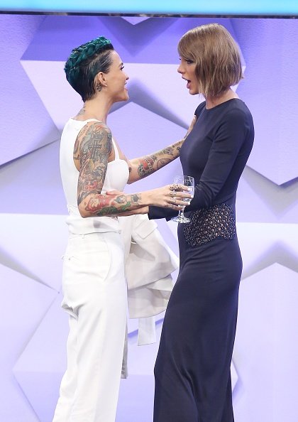 Taylor Swift at 27th Annual GLAAD Media Awards — photo 82