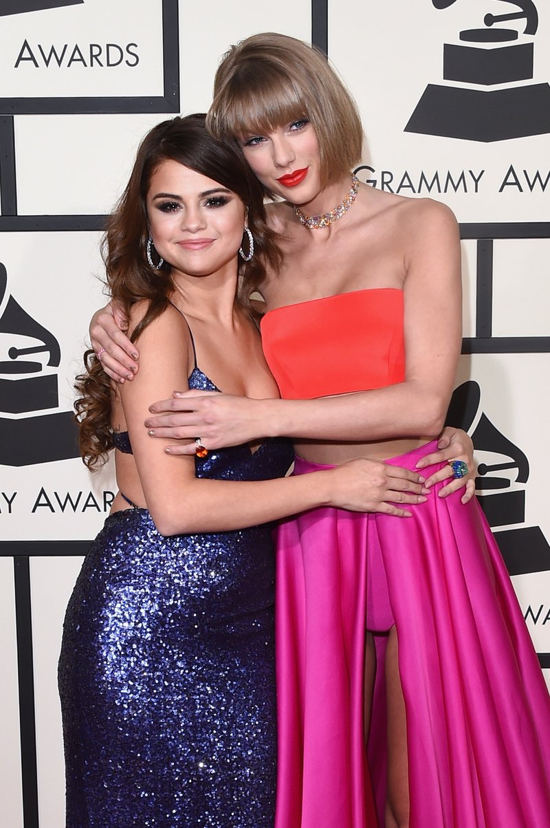 Taylor Swift at 58th Annual GRAMMY Awards — photo 42