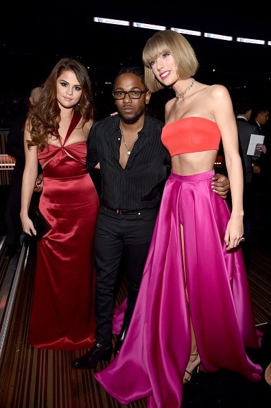 Taylor Swift at 58th Annual GRAMMY Awards — photo 208