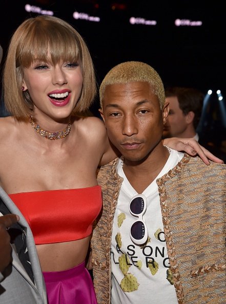 Taylor Swift at 58th Annual GRAMMY Awards — photo 211