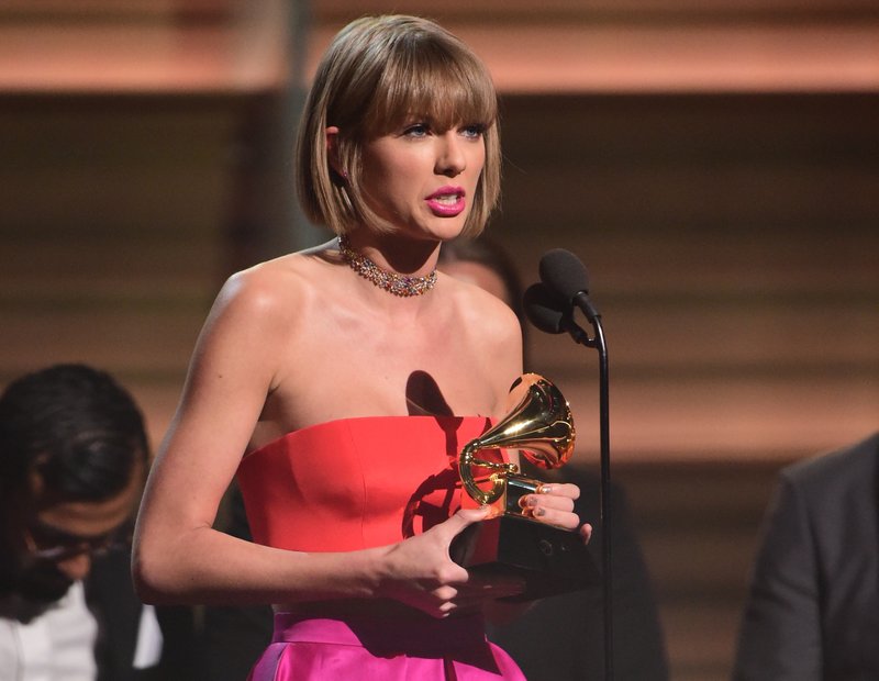 Taylor Swift at 58th Annual GRAMMY Awards — photo 229
