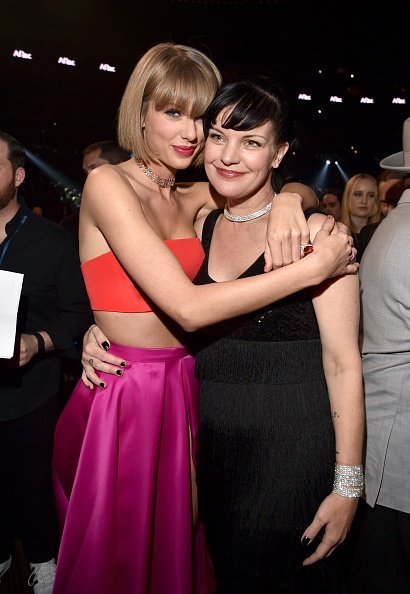 Taylor Swift at 58th Annual GRAMMY Awards — photo 341