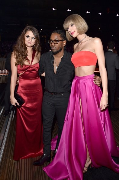 Taylor Swift at 58th Annual GRAMMY Awards — photo 342