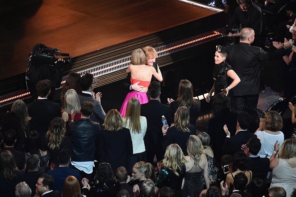 Taylor Swift at 58th Annual GRAMMY Awards — photo 349