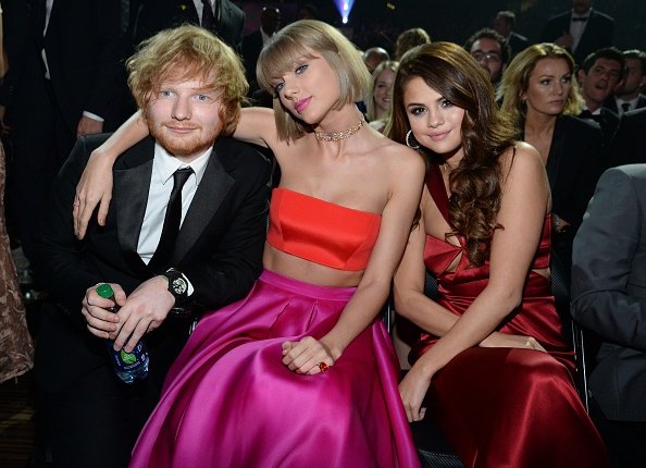 Taylor Swift at 58th Annual GRAMMY Awards — photo 366