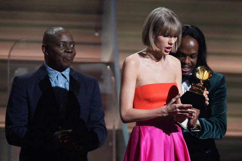 Taylor Swift at 58th Annual GRAMMY Awards — photo 379