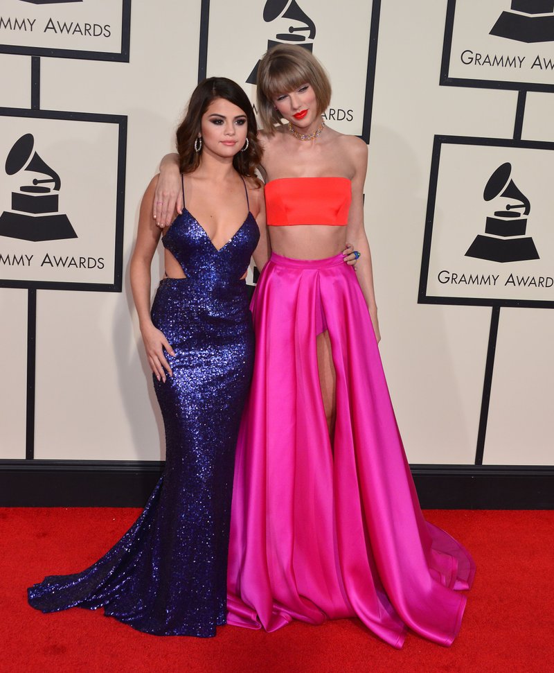 Taylor Swift at 58th Annual GRAMMY Awards — photo 418