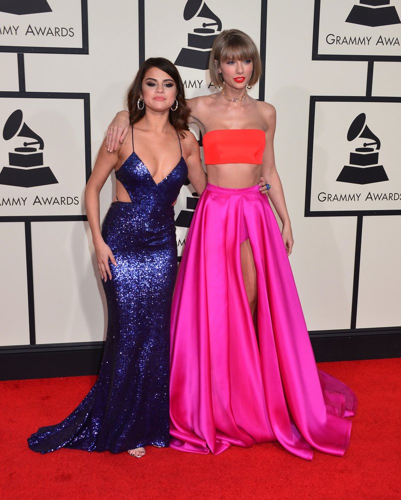 Taylor Swift at 58th Annual GRAMMY Awards — photo 426
