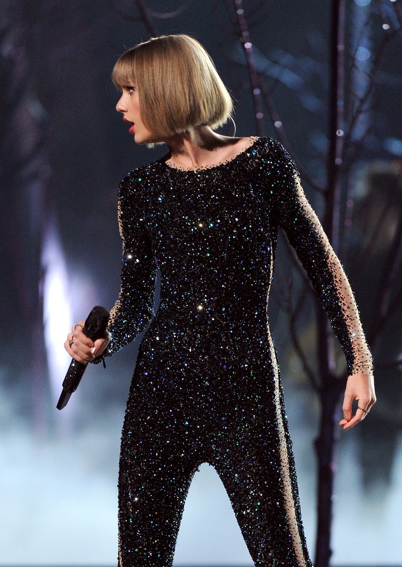 Taylor Swift at 58th Annual GRAMMY Awards — photo 597