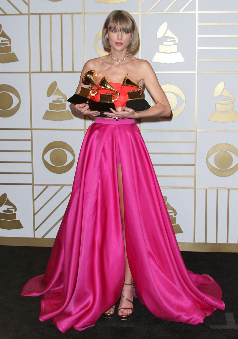 Taylor Swift at 58th Annual GRAMMY Awards — photo 657