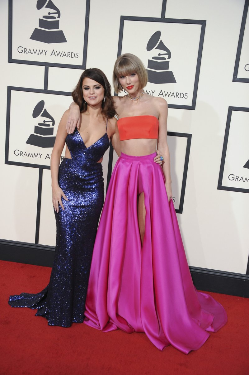 Taylor Swift at 58th Annual GRAMMY Awards — photo 707