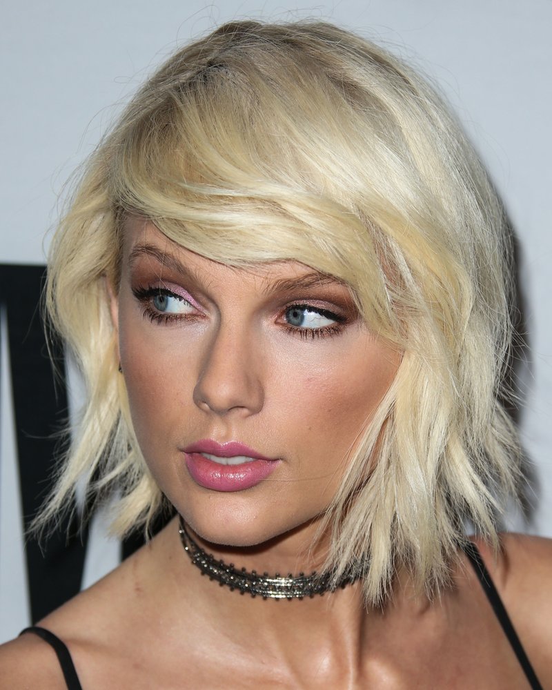Taylor Swift at 64th Annual BMI Pop Awards — photo 152