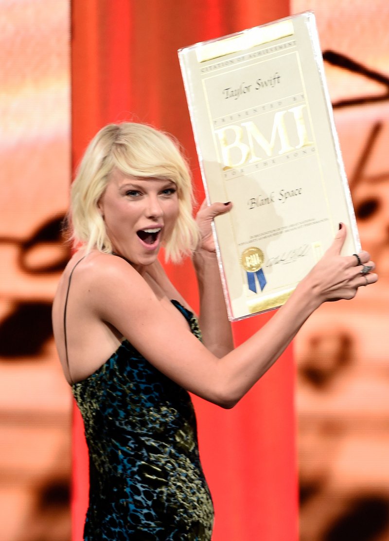 Taylor Swift at 64th Annual BMI Pop Awards — photo 191