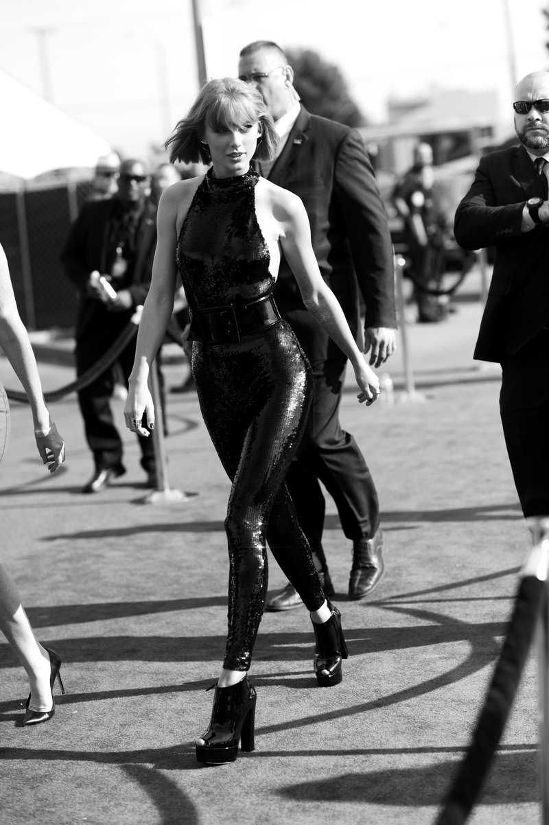 Taylor Swift at 2016 iHeartRadio Music Awards — photo 30