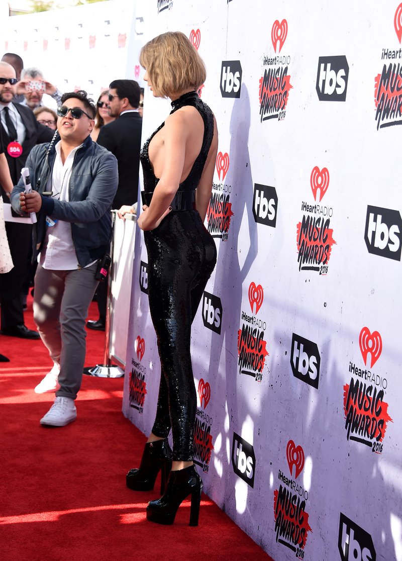 Taylor Swift at 2016 iHeartRadio Music Awards — photo 106