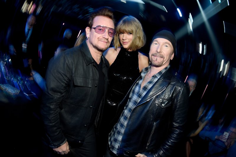 Taylor Swift at 2016 iHeartRadio Music Awards — photo 140