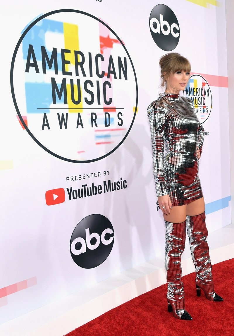 Taylor Swift at 2018 American Music Awards — photo 103