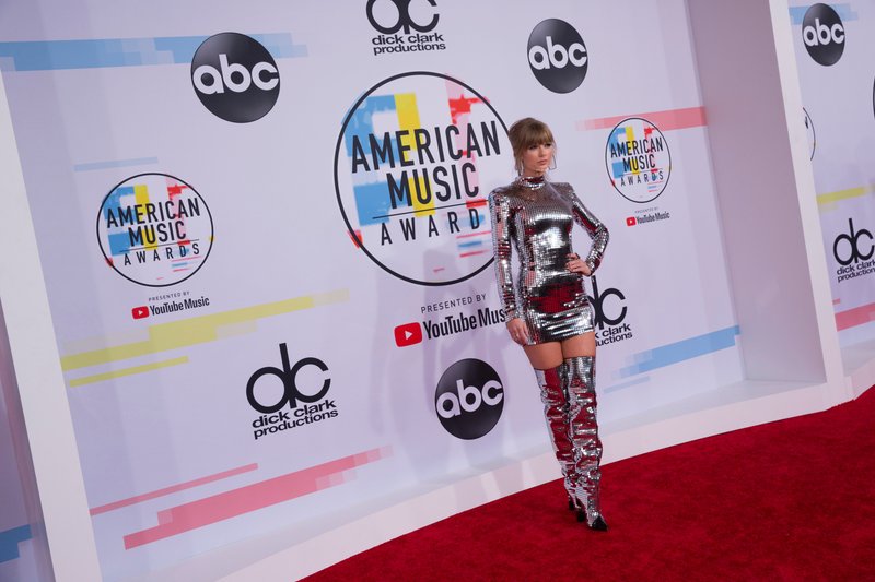 Taylor Swift at 2018 American Music Awards — photo 134