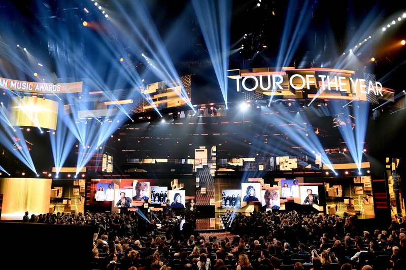 Taylor Swift at 2018 American Music Awards — photo 248