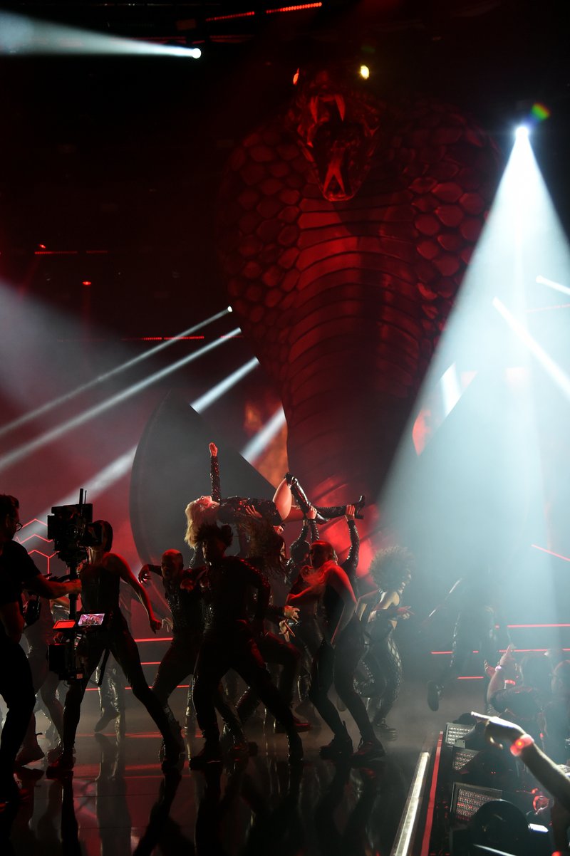 Taylor Swift at 2018 American Music Awards — photo 266