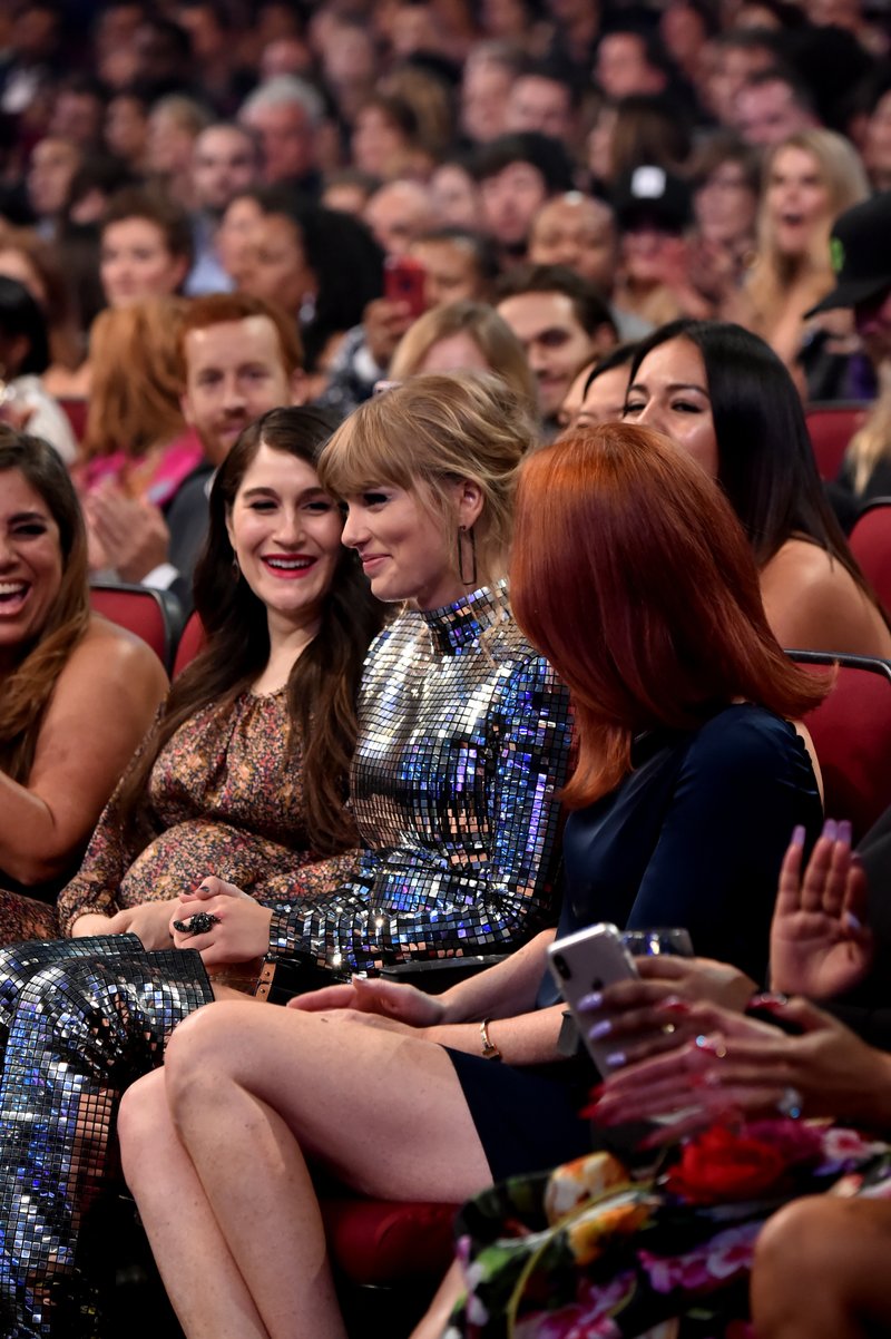 Taylor Swift at 2018 American Music Awards — photo 367