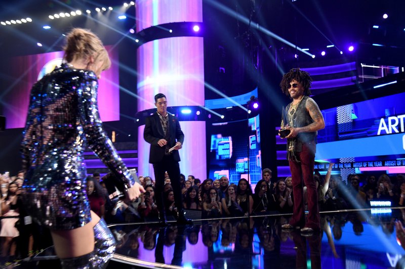 Taylor Swift at 2018 American Music Awards — photo 427