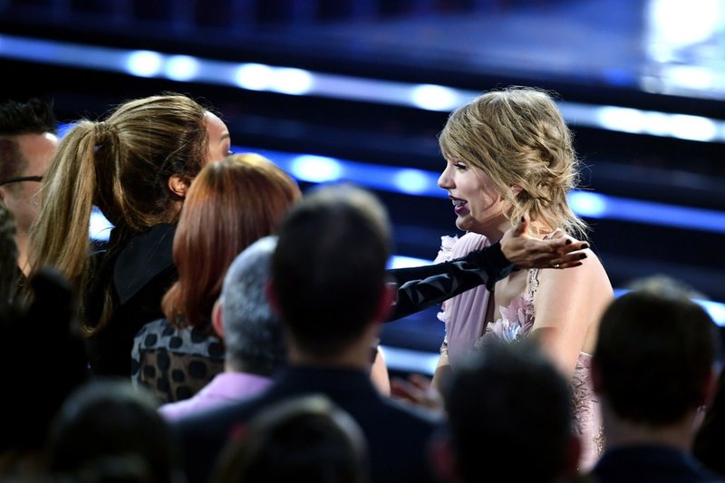 Taylor Swift at 2018 Billboard Music Awards — photo 56