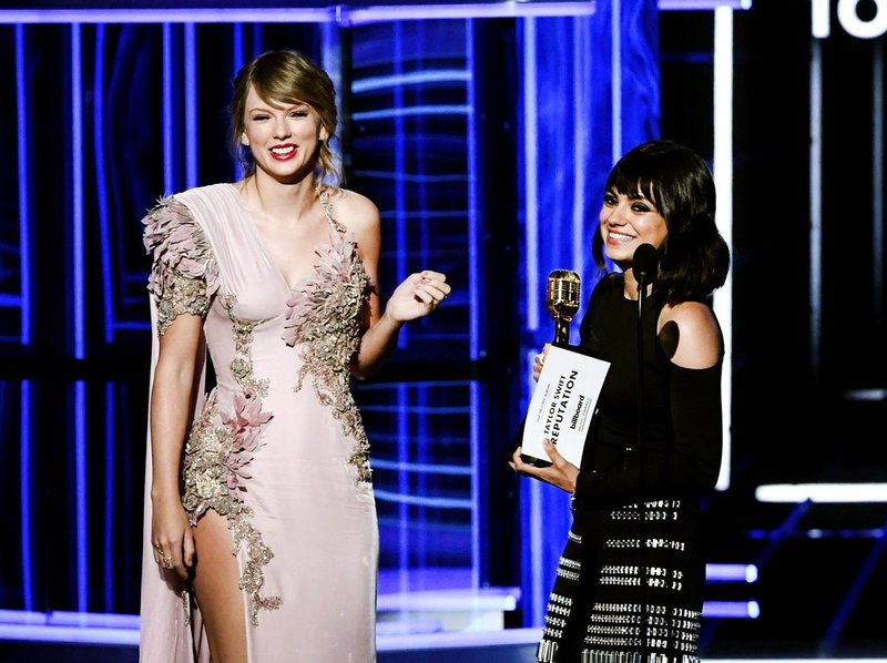 Taylor Swift at 2018 Billboard Music Awards — photo 60