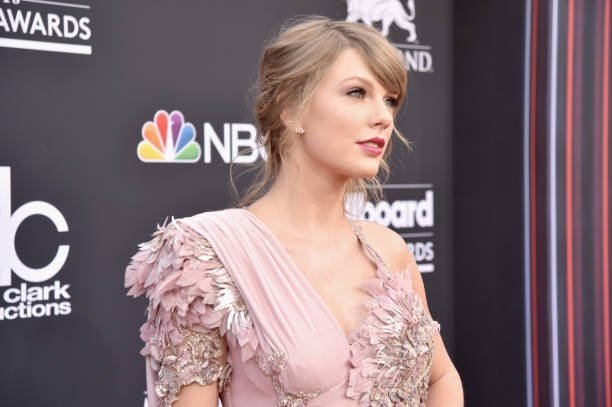 Taylor Swift at 2018 Billboard Music Awards — photo 92