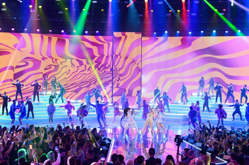 Taylor Swift at 2019 American Music Awards — photo 27