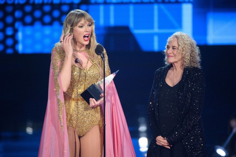 Taylor Swift at 2019 American Music Awards — photo 66