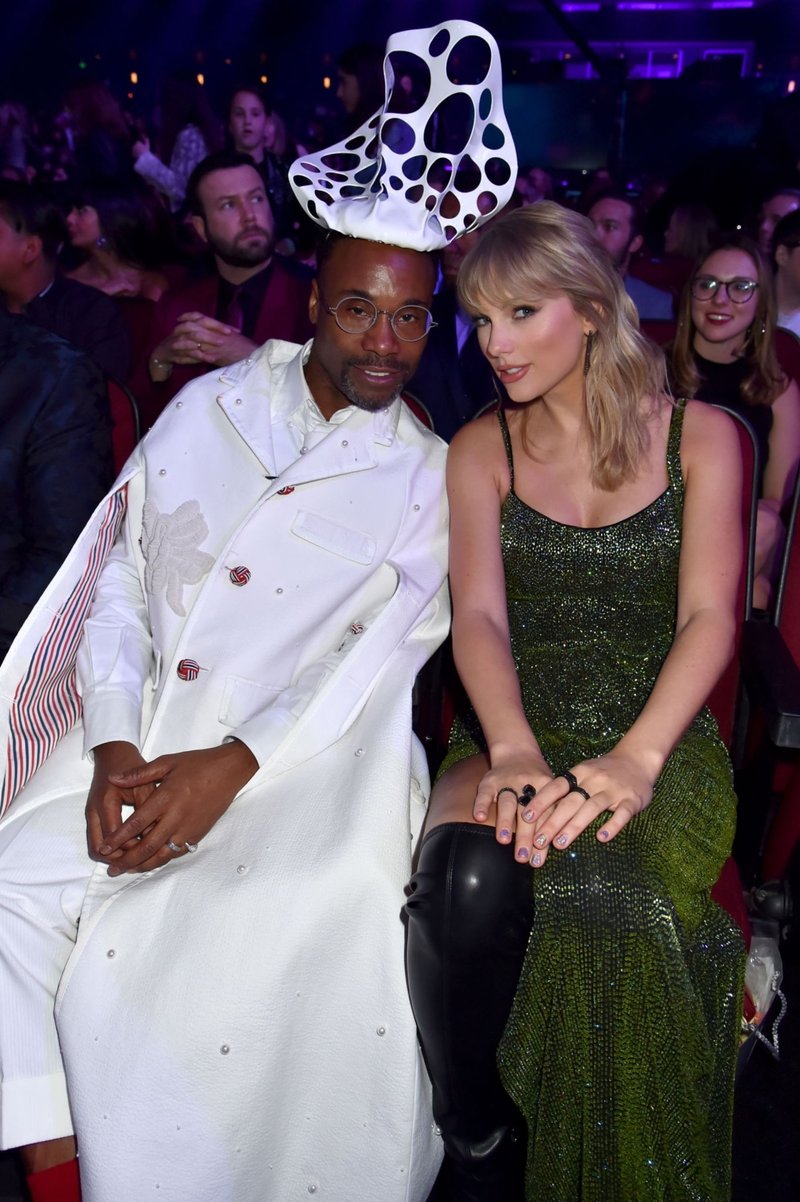 Taylor Swift at 2019 American Music Awards — photo 229