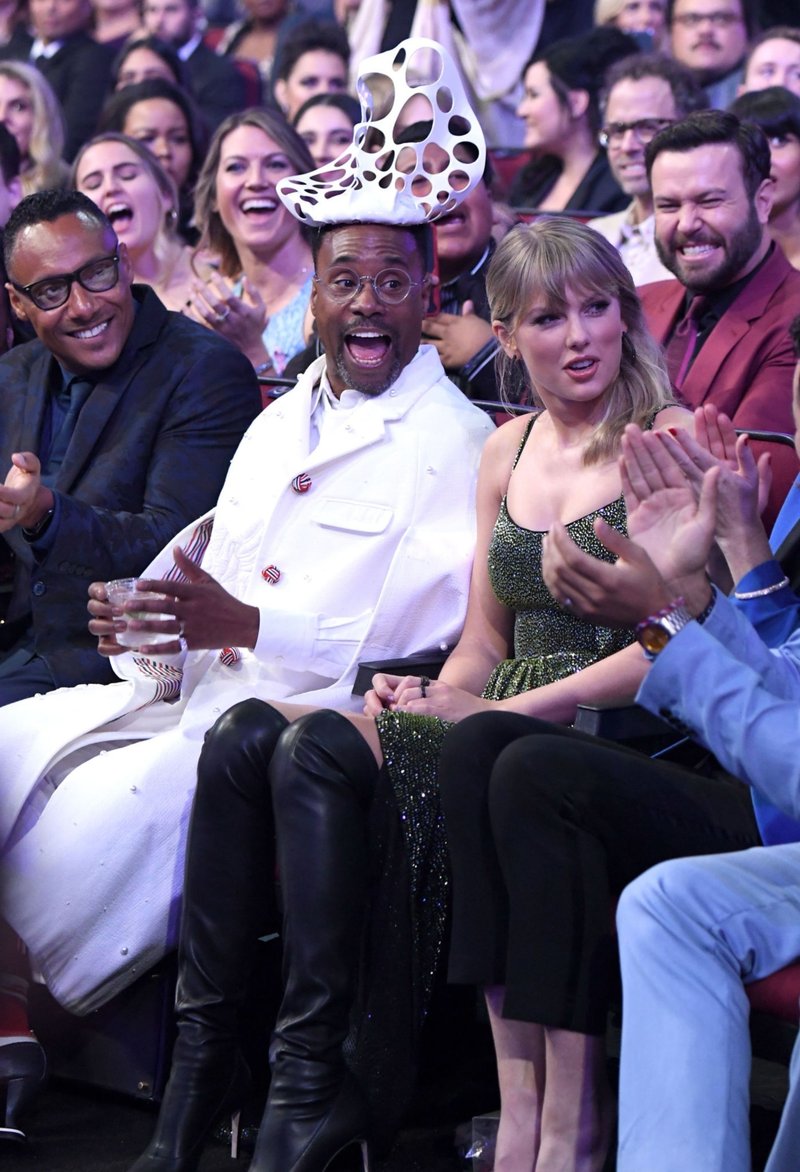 Taylor Swift at 2019 American Music Awards — photo 231