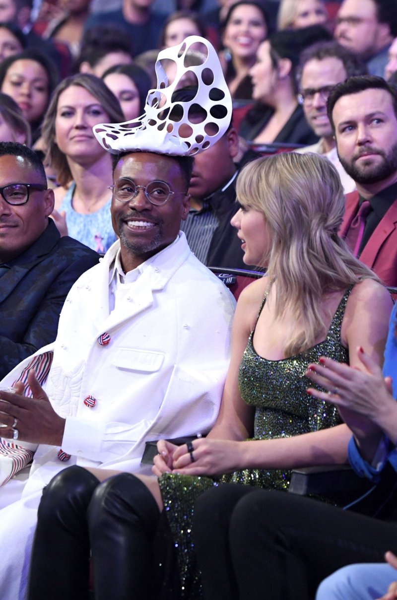 Taylor Swift at 2019 American Music Awards — photo 233