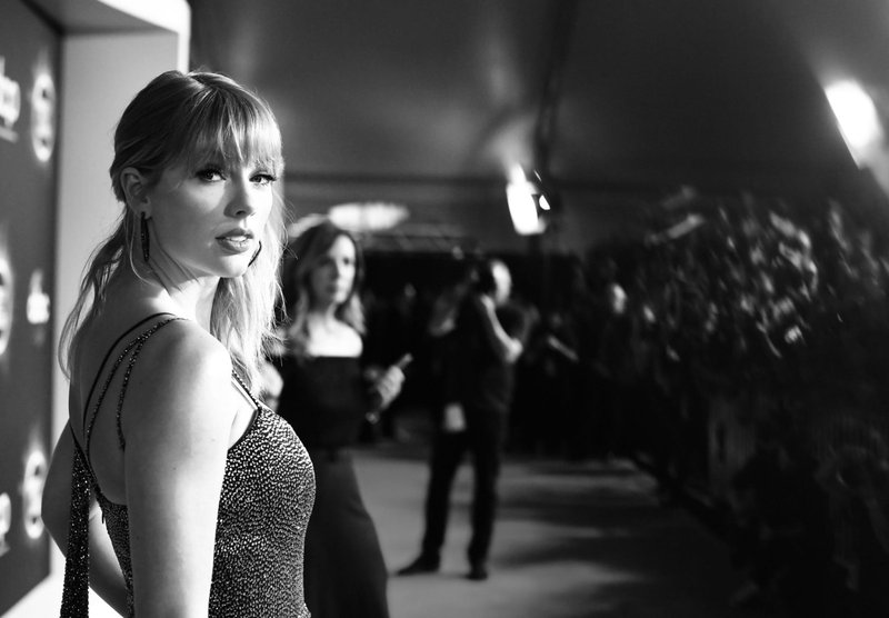 Taylor Swift at 2019 American Music Awards — photo 271