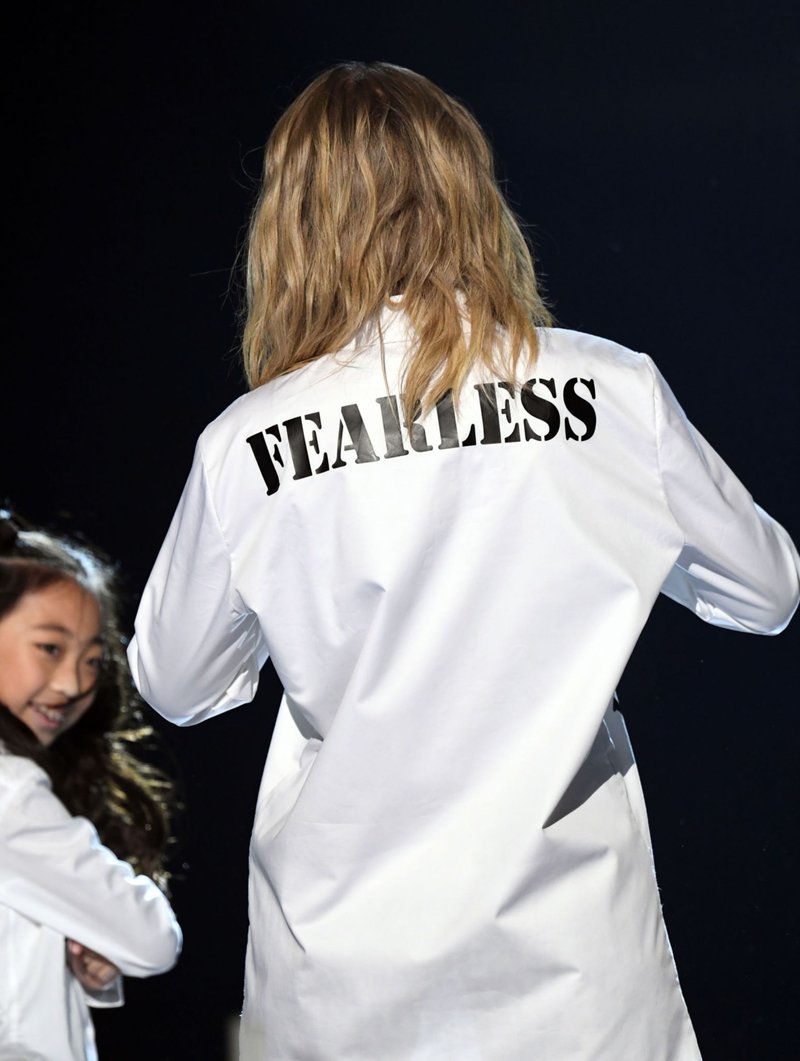 Taylor Swift at 2019 American Music Awards — photo 403