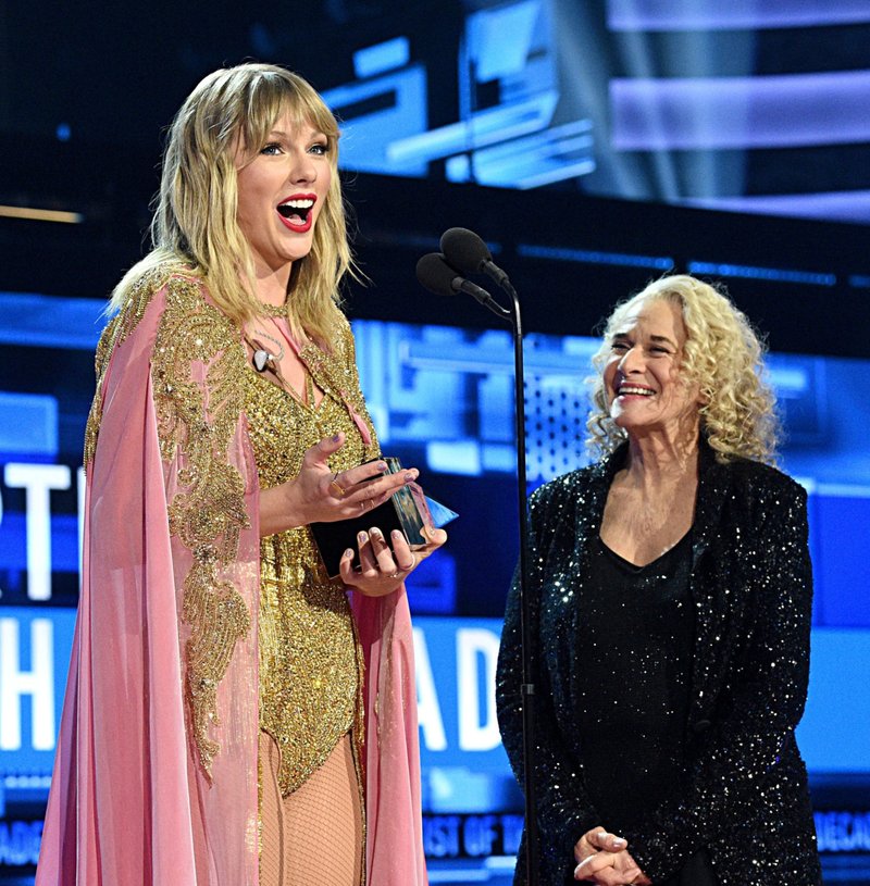 Taylor Swift at 2019 American Music Awards — photo 435