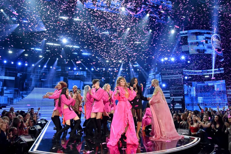 Taylor Swift at 2019 American Music Awards — photo 705