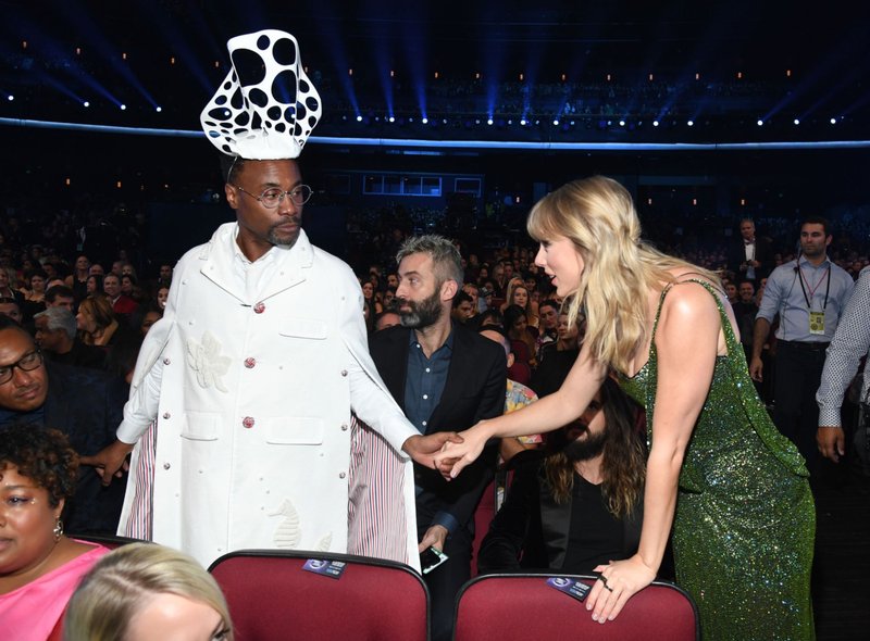Taylor Swift at 2019 American Music Awards — photo 730